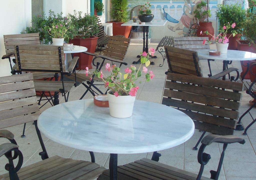 Orfeas Hotel Mytilene Exterior photo